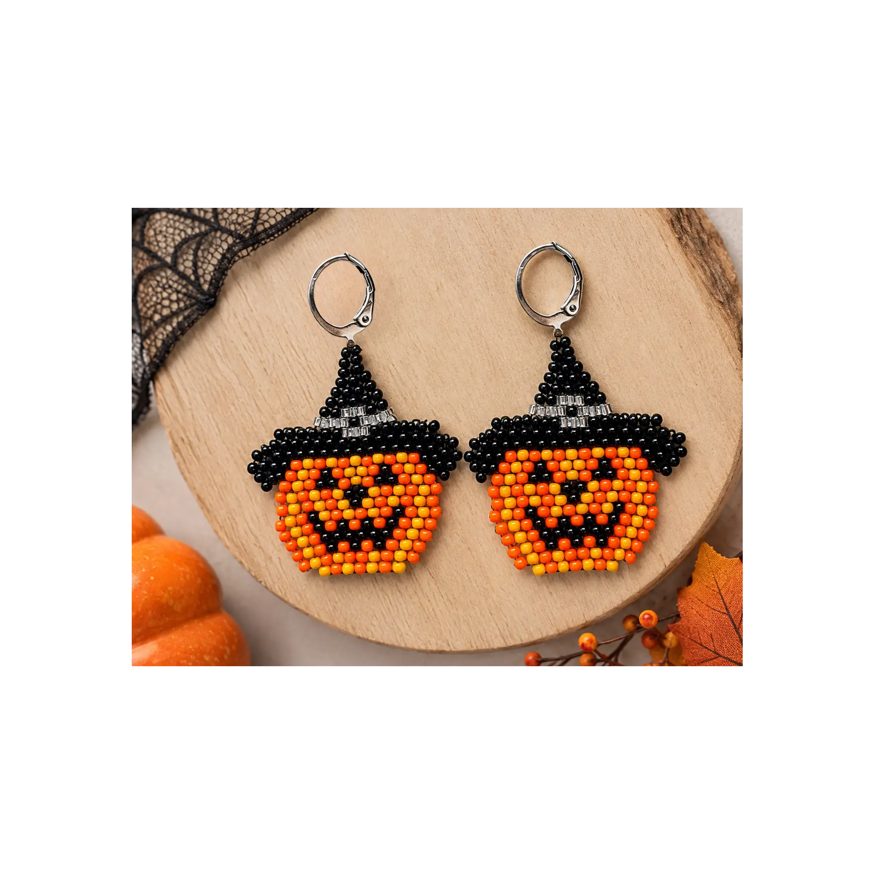 inicio Aretes de calabaza de Halloween